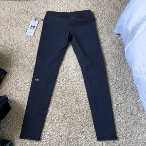 NWT Alo leggings
